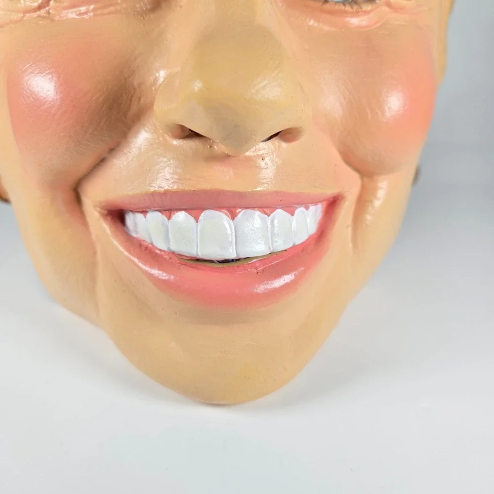 NICE Hillary Clinton Halloween Rubber Vinyl Face Head Mask Costume Disguise 2006